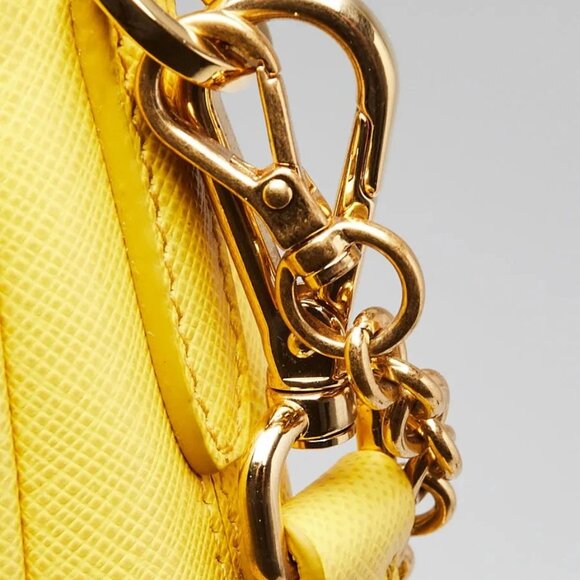 Prada Sole Yellow Saffiano Leather 2005 Re-Edition Shoulder Bag 1BH204 - Picture 3 of 12